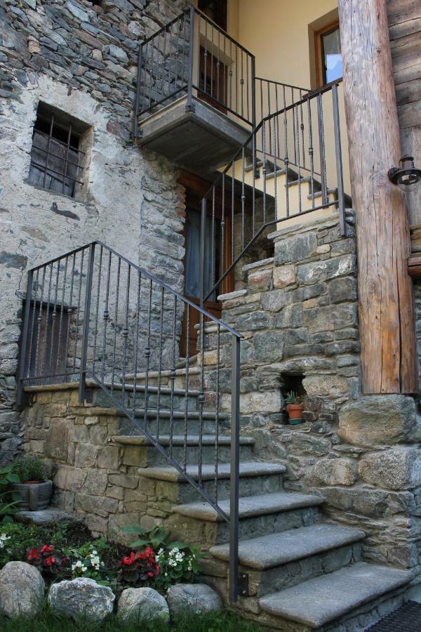 Maison Chenal モンジョヴェ エクステリア 写真