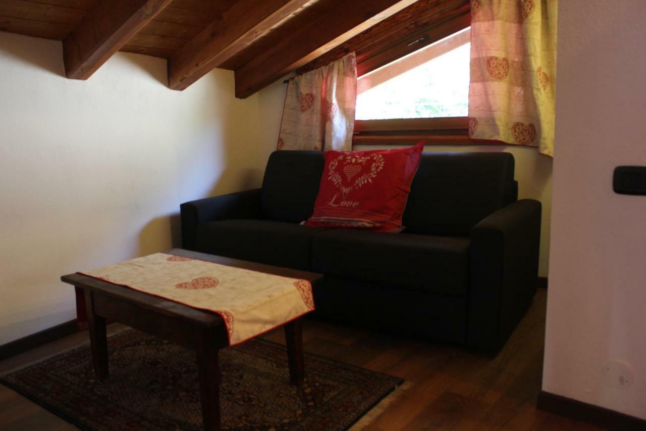 Maison Chenal モンジョヴェ エクステリア 写真
