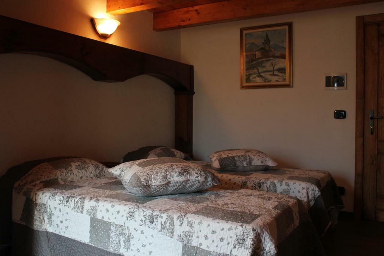 Maison Chenal モンジョヴェ エクステリア 写真